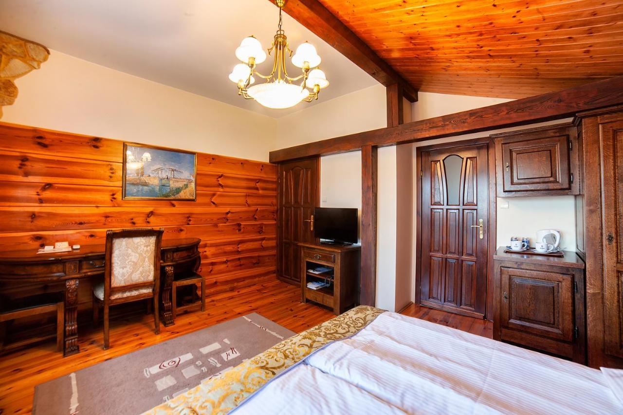 Hotel Dworek Wapionka Górzno Εξωτερικό φωτογραφία