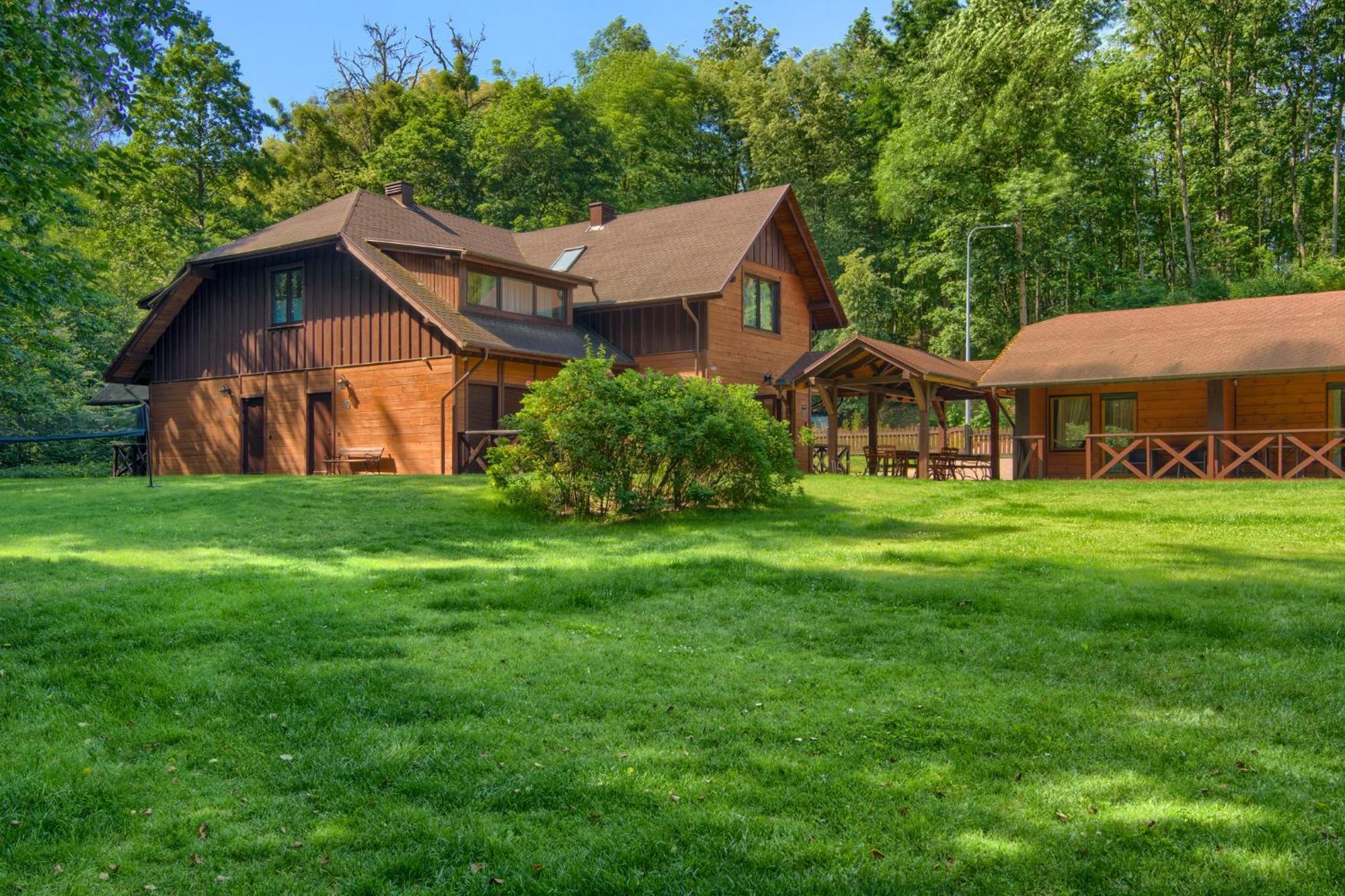Hotel Dworek Wapionka Górzno Εξωτερικό φωτογραφία